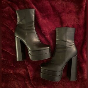 Public desire supine platform heel boots